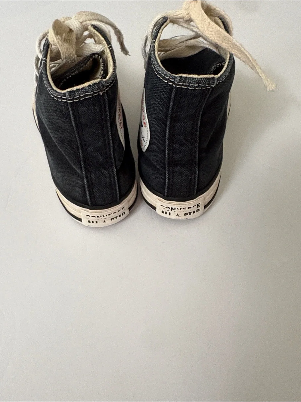 Converse chuck Taylor kids size 12